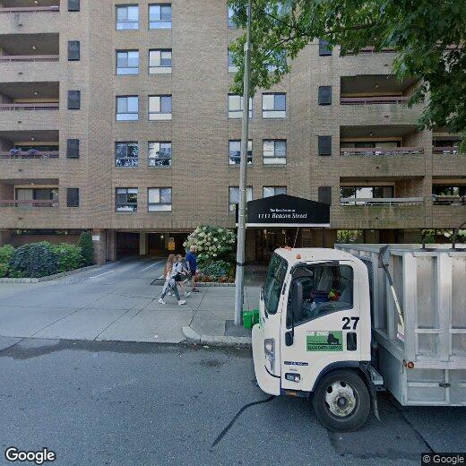 1111 Beacon St, Longwood