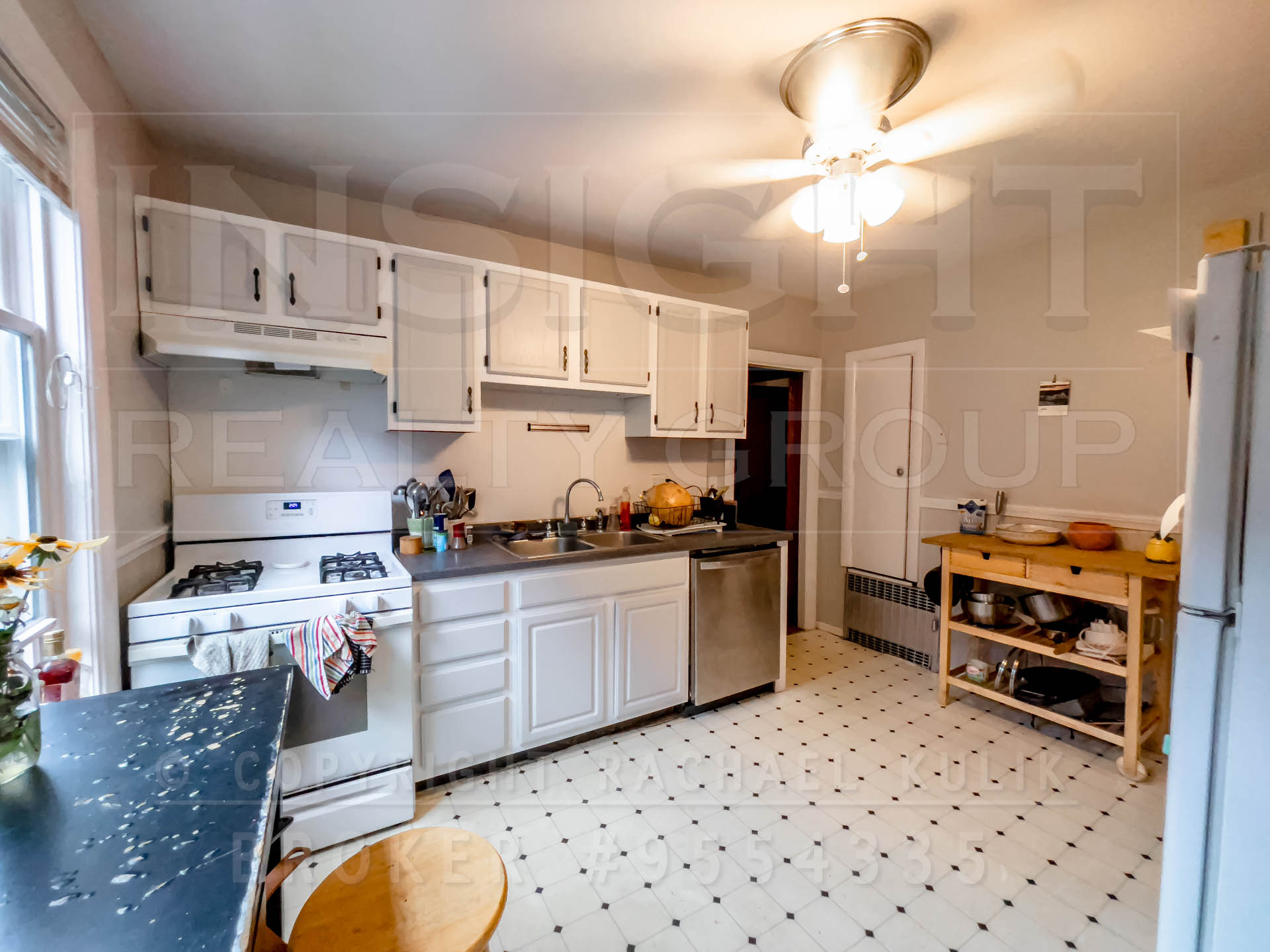 3 bed, 1 bath apartment for rent at 26 St Rose St Unit 2, Jamaica Plain — photo 2 of 20