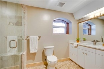 3 bed, 2 bath apartment for rent at 48 Moreland St Unit 3, Roxbury — photo 16 of 19
