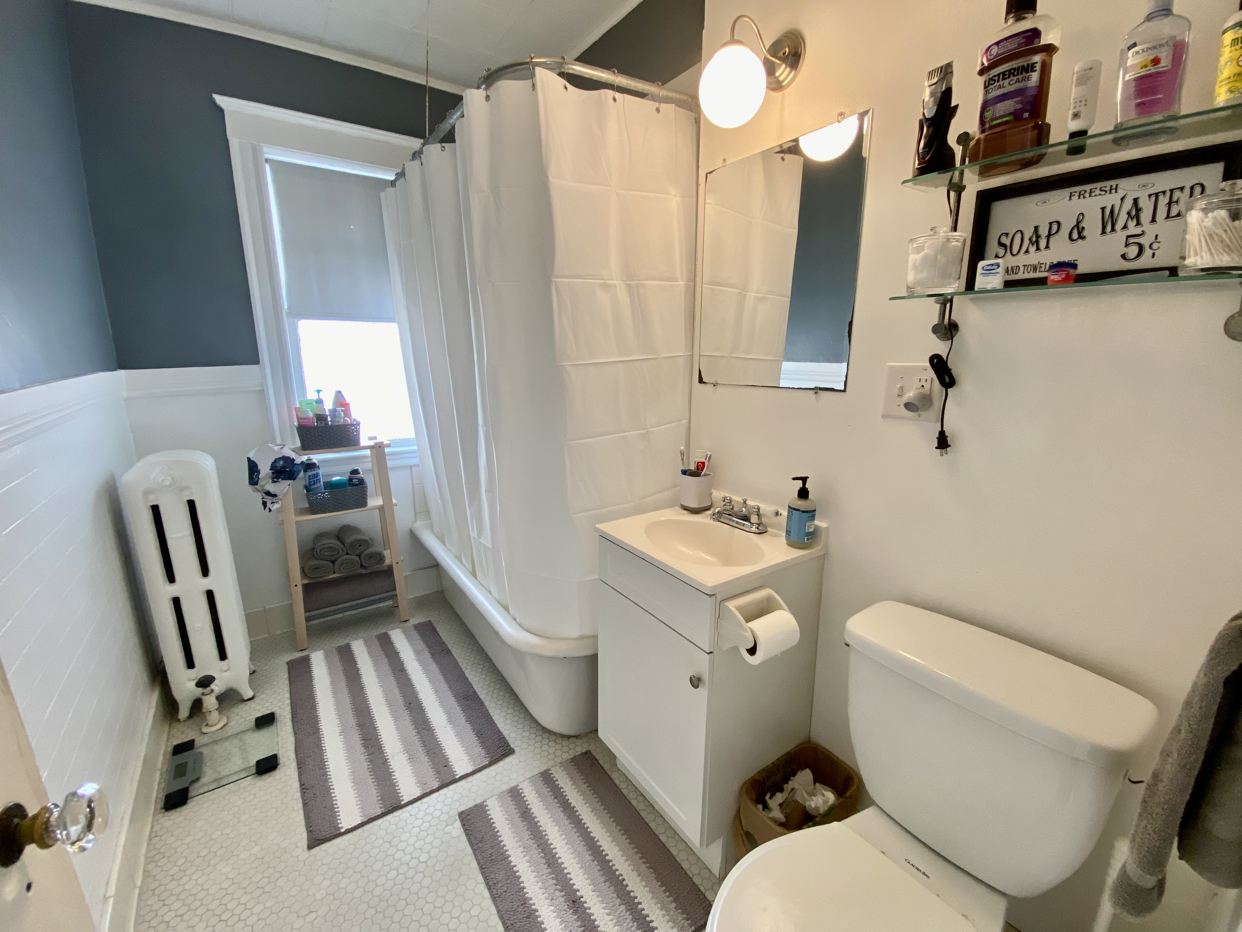 2.5 bed, 1 bath apartment for rent at 295 Beech St Unit 1, Roslindale — photo 13 of 18