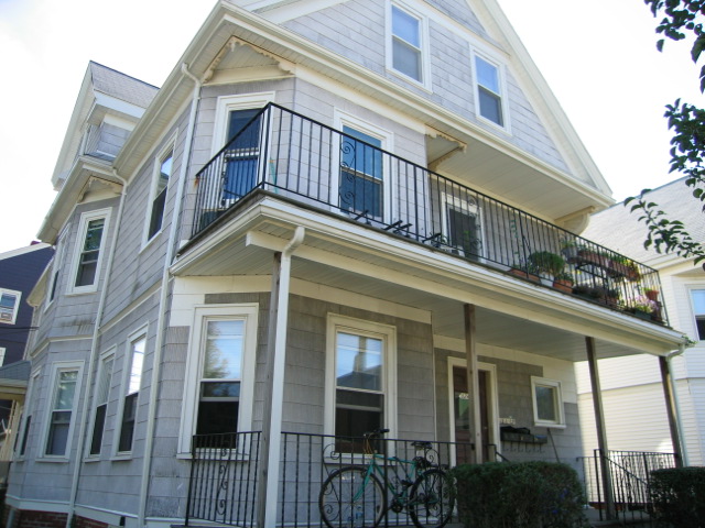 2 bed, 1 bath apartment for rent at 324 Highland Ave Unit 3, Davis Square — photo 1 of 19