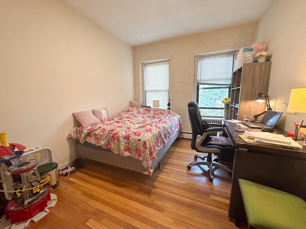 2 bed, 1 bath apartment for rent at 1242 Commonwealth Ave Unit 41, Allston — photo 3 of 7