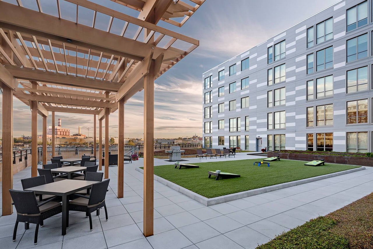 411 D St, South Boston