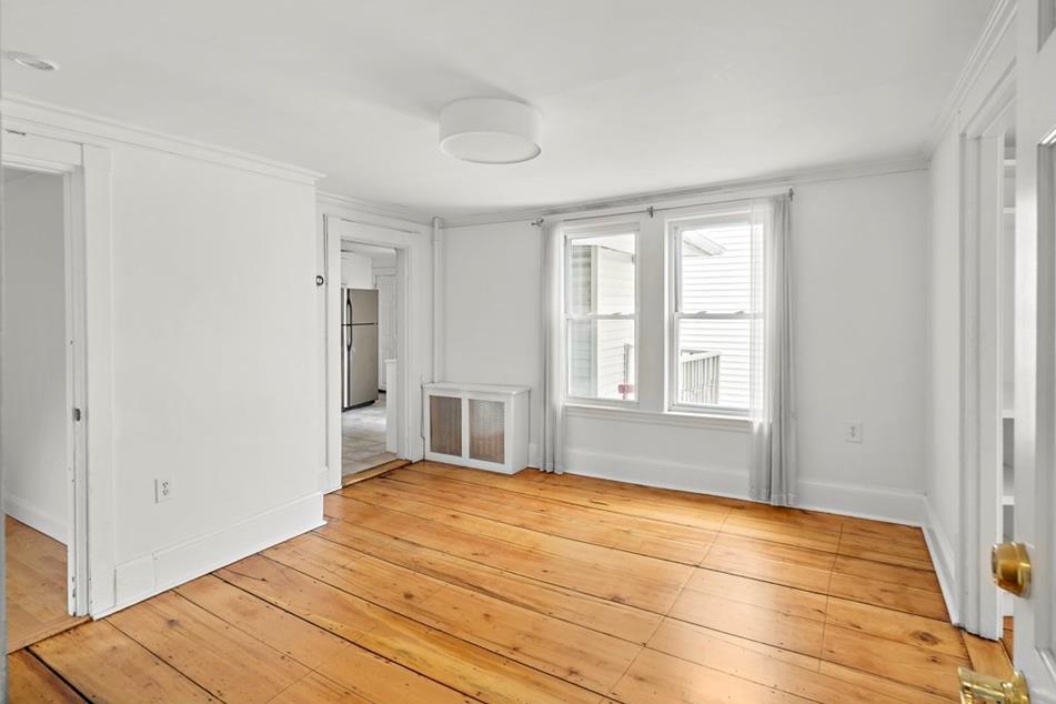 3 bed, 2 bath apartment for rent at 13 Walker St Unit 3, Back Bay — photo 8 of 10