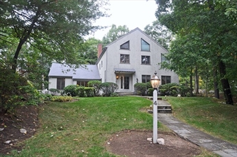 3 bed, 2.5 bath apartment for rent at 4 Crestview Ln Unit 0, Milton — photo 17 of 19