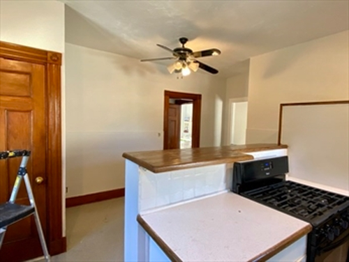 3 bed, 2 bath apartment for rent at 214 Billings St Unit 2, North Quincy — photo 2 of 18