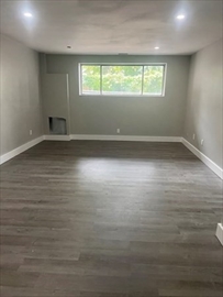 2 bed, 1 bath apartment for rent at 175 Clare Ave Unit A8, Hyde Park — photo 4 of 5