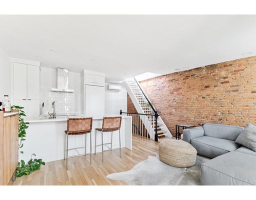 1 bed, 1 bath apartment for rent at 75 Appleton St Unit 3, South End — photo 1 of 6