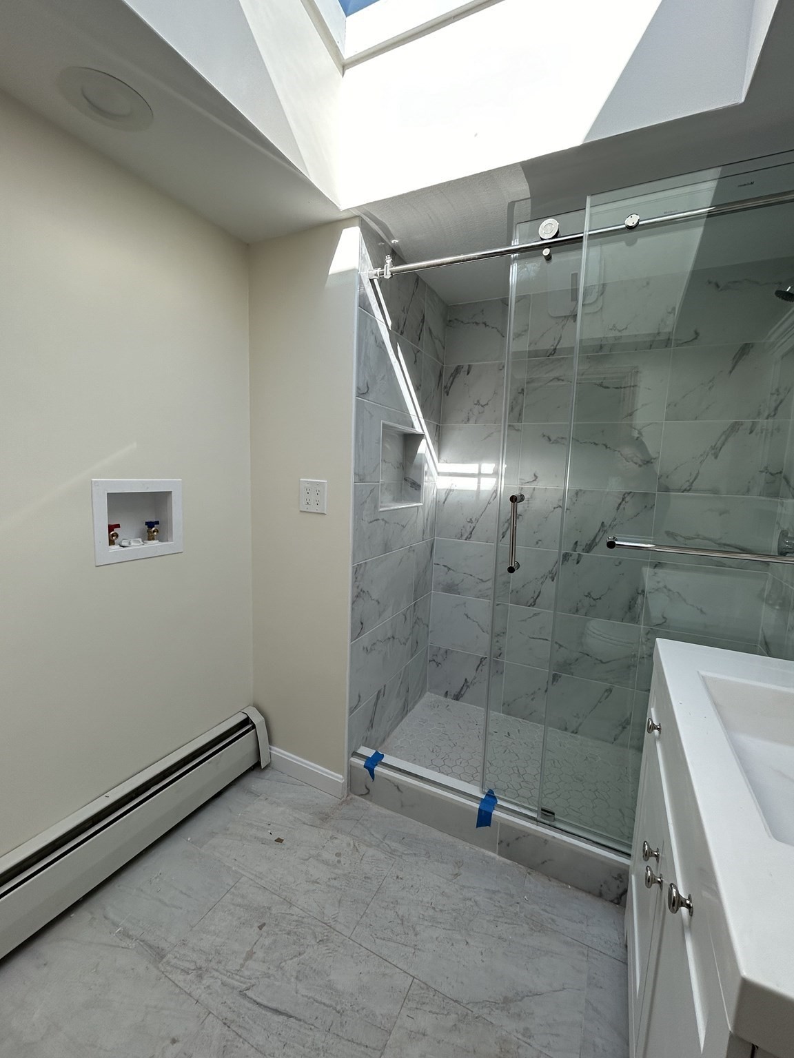 2 bed, 1 bath apartment for rent at 32-34 Fessenden Rd Unit 3, Arlington Heights — photo 7 of 15