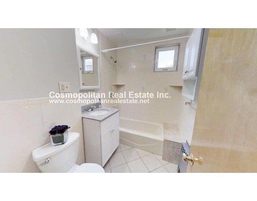 3 bed, 1 bath apartment for rent at 43 Gordon Ave Unit 1, Medford — photo 1 of 28