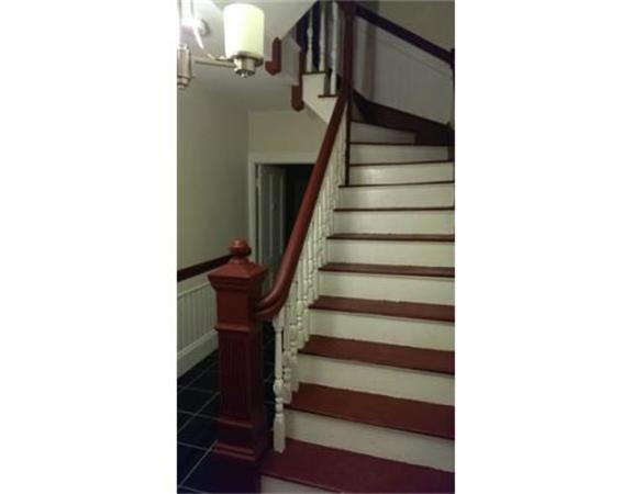 2 bed, 1 bath apartment for rent at 90 Brook Unit 3, Brookline Village — photo 2 of 15
