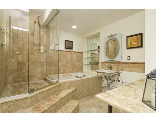 1 bed, 2 bath apartment for rent at 28 Atlantic Ave Unit 319, Waterfront — photo 1 of 11