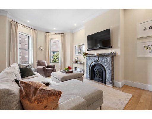 2 bed, 1 bath apartment for rent at 758 Tremont St Unit 3, South End — photo 1 of 7