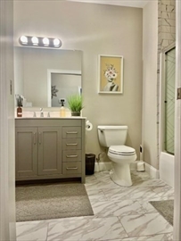 3 bed, 2 bath apartment for rent at 966 Hyde Park Ave Unit 303, Hyde Park — photo 11 of 14