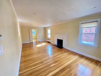4 bed, 2.5 bath apartment for rent at 307 Russett Rd Unit 1, Chestnut Hill — photo 6 of 16