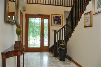 3 bed, 2.5 bath apartment for rent at 4 Crestview Ln Unit 0, Milton — photo 9 of 19