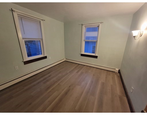 4 bed, 1 bath apartment for rent at 22 Holmes St Unit 2, Malden — photo 10 of 17