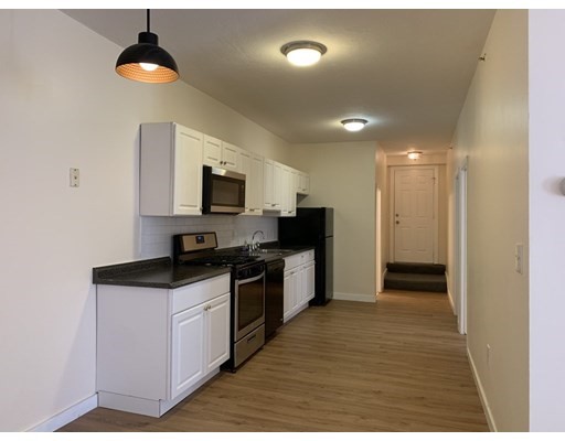 2 bed, 1 bath apartment for rent at 793 Main St Unit 4, Malden — photo 10 of 12