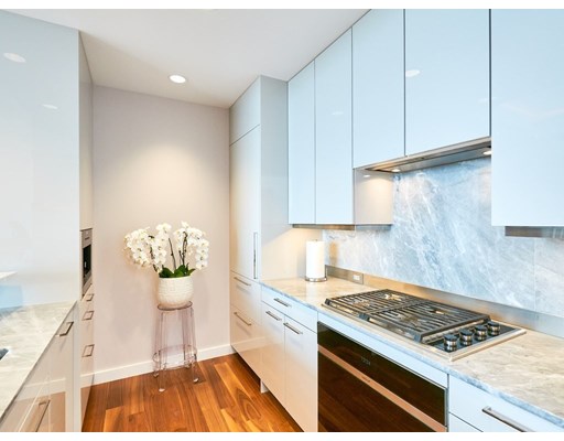 2 bed, 2.5 bath apartment for rent at 1 Dalton St Unit 1-3304, Back Bay — photo 10 of 20