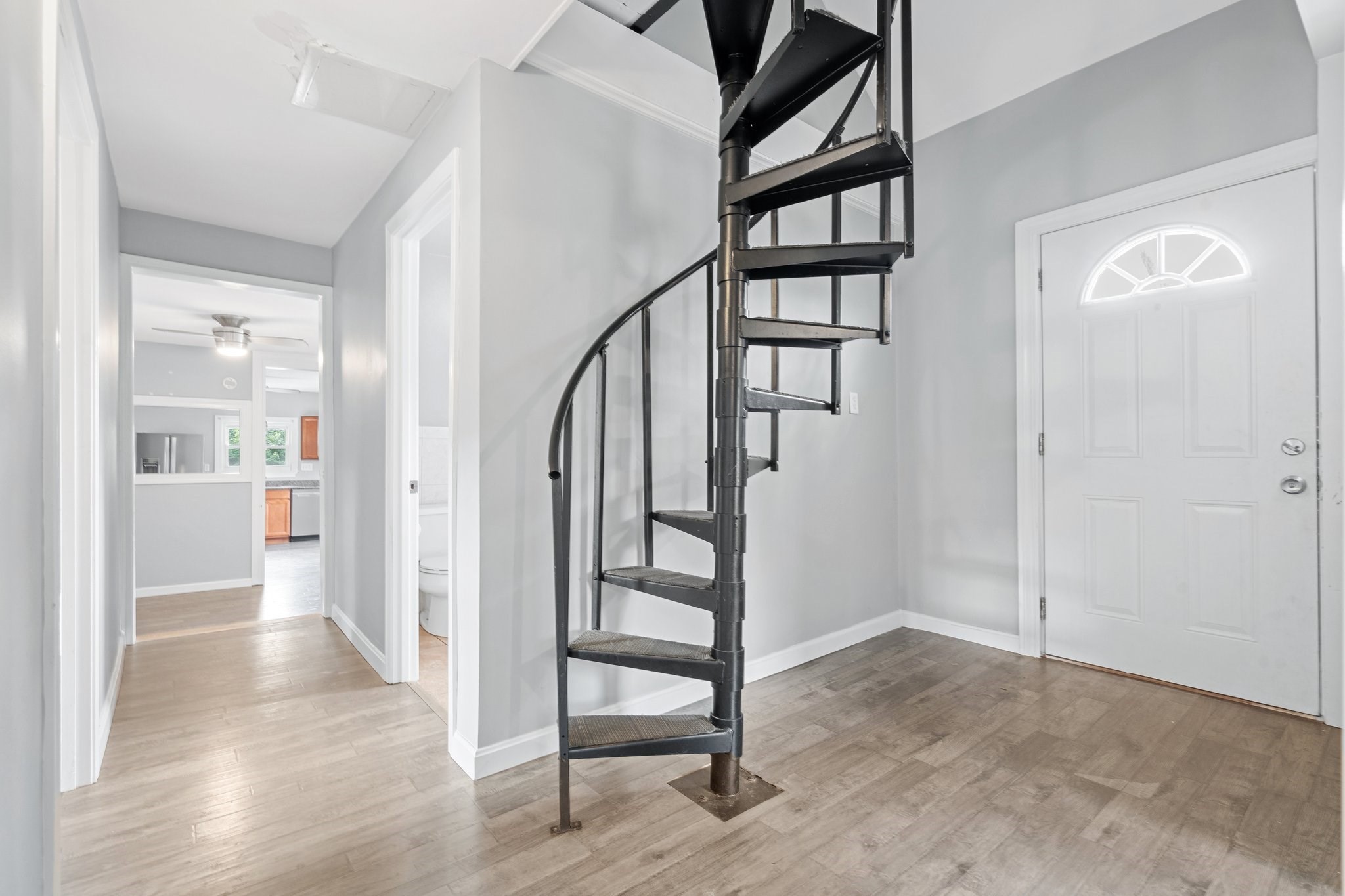 4 bed, 2 bath apartment for rent at 49 Prospect St Unit 2, Banks Square — photo 12 of 12