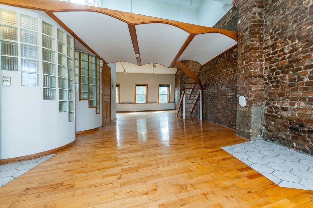 1 bed, 1 bath apartment for rent at 11 Savin Hill Ave Unit 3, Dorchester — photo 11 of 11