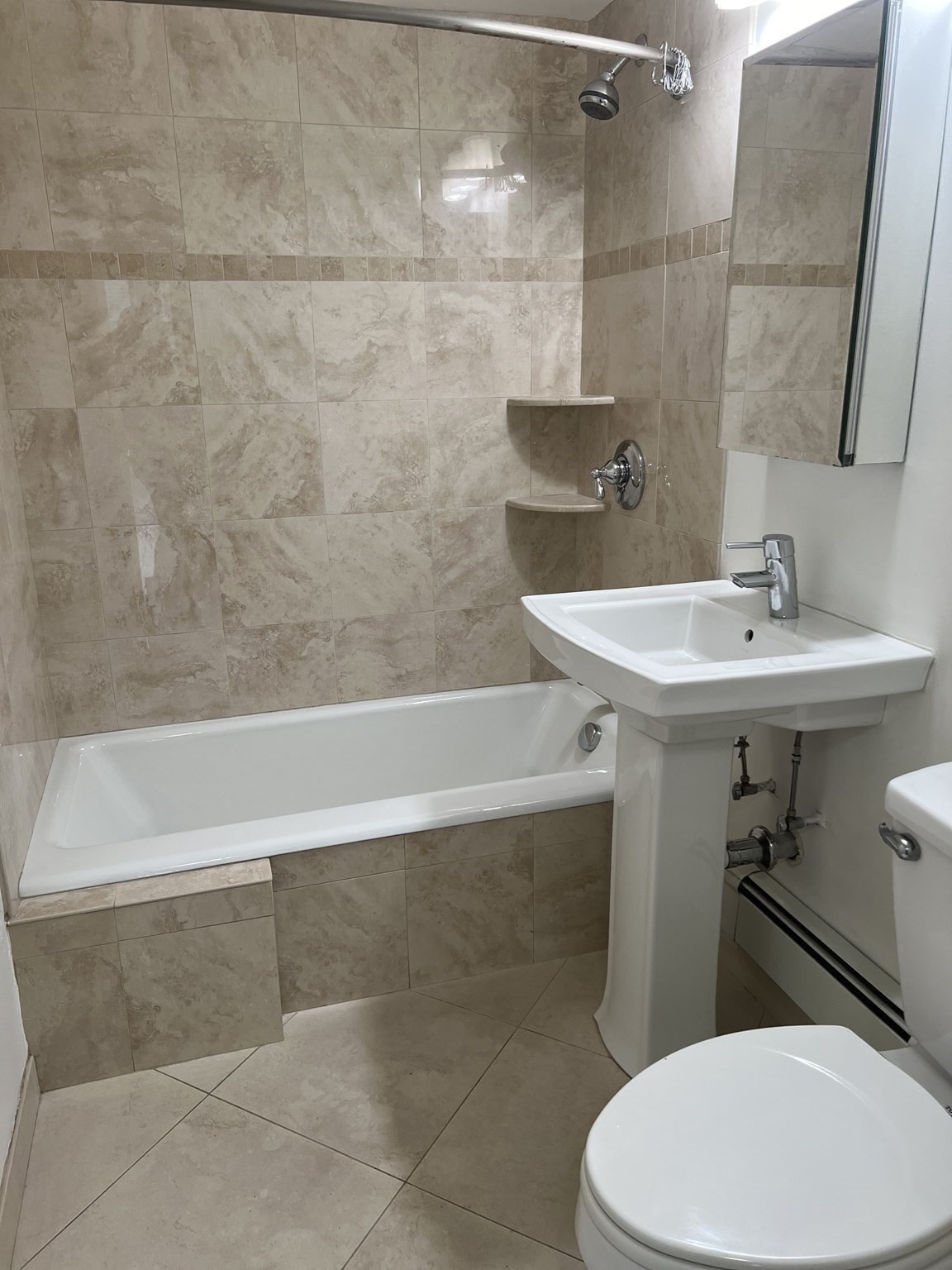 2.5 bed, 2 bath apartment for rent at 70 Park St Unit 65, Griggs Park — photo 11 of 19
