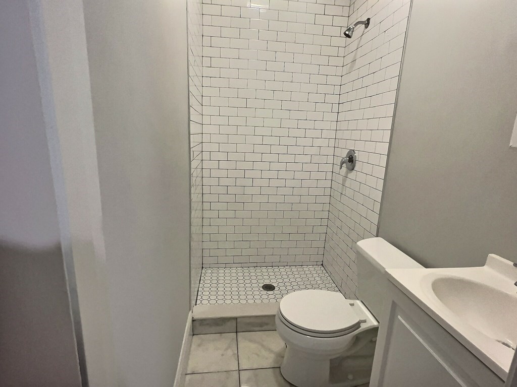 255 Paris St, East Boston