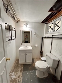 2 bed, 1.5 bath apartment for rent at 35 Leonard St Unit 0, Dedham — photo 12 of 21