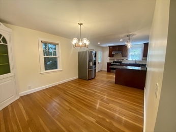 4 bed, 2.5 bath apartment for rent at 307 Russett Rd Unit 1, Chestnut Hill — photo 4 of 16