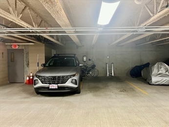 3 bed, 2 bath apartment for rent at 966 Hyde Park Ave Unit 303, Hyde Park — photo 14 of 14
