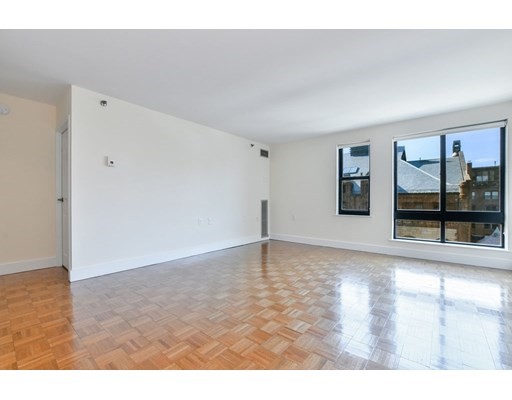 1 bed, 1 bath apartment for rent at 28 Exeter St Unit 206, Back Bay — photo 14 of 18