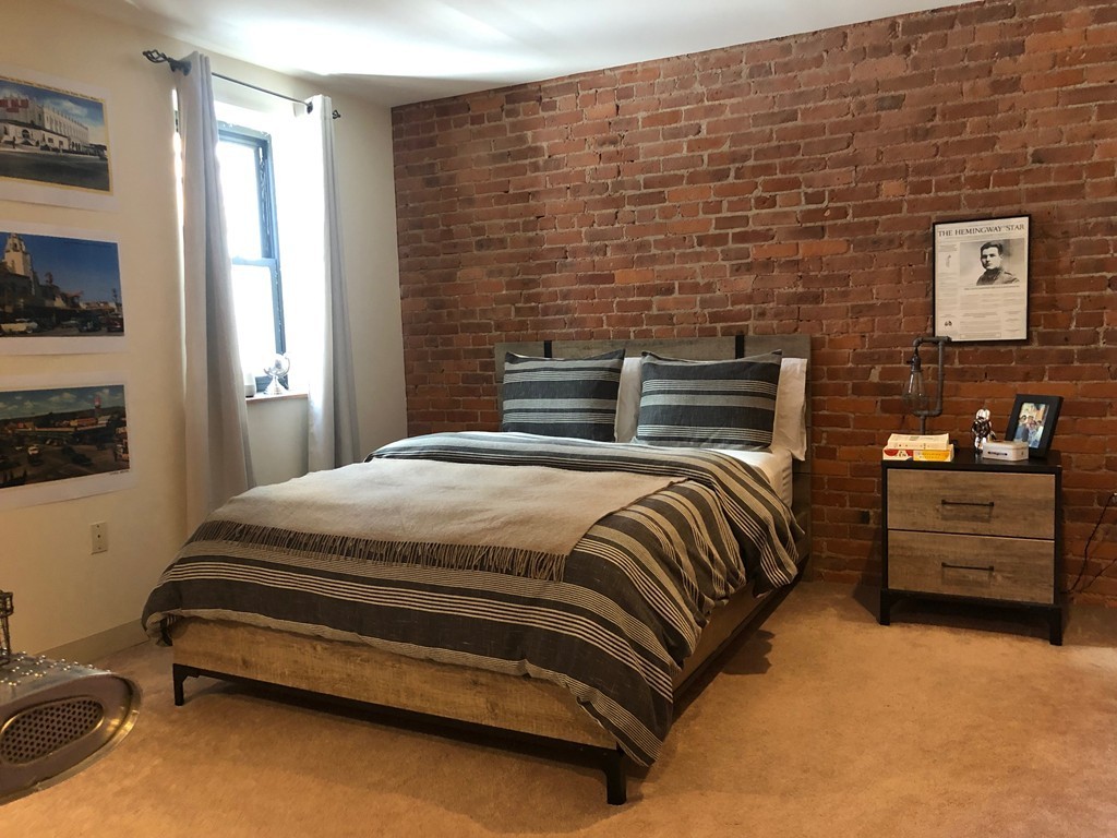 2 bed, 1 bath apartment for rent at 103 Gainsborough St Unit 208, Fenway — photo 5 of 11