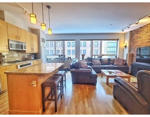 2 bed, 2.5 bath apartment for rent at 99 105 Broad St Unit 7C, Waterfront — photo 18 of 20