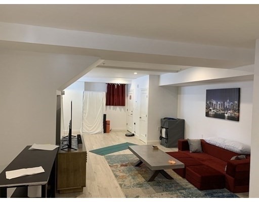 3 bed, 2.5 bath apartment for rent at 50 Waverly St Unit C, Brighton — photo 18 of 23