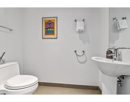 1 bed, 1.5 bath apartment for rent at 110 Stuart St Unit 18F, Back Bay — photo 18 of 20