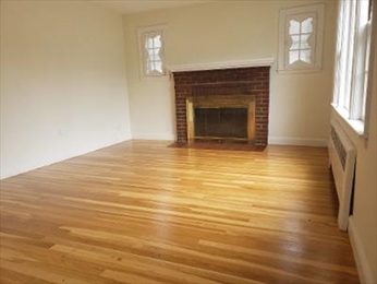 3 bed, 2 bath apartment for rent at 92 Pine Hill Rd Unit 92, Dedham — photo 4 of 9