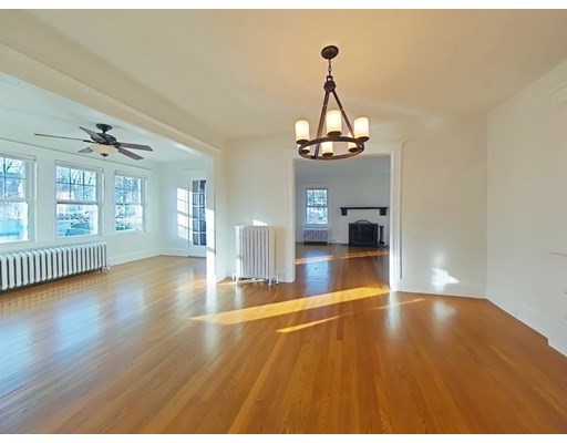 3 bed, 1.5 bath apartment for rent at 44 Madison Ave Unit 2, Newton — photo 2 of 16