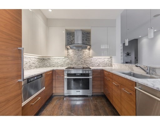2 bed, 2.5 bath apartment for rent at 28 Union Park Unit 2, South End — photo 20 of 22
