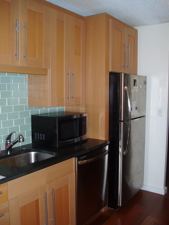 Studio bed, 1 bath apartment for rent at 44 Washington St Unit 412, Brookline Village — photo 4 of 14