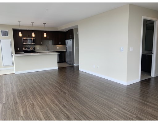 1 bed, 1 bath apartment for rent at 28 Exeter St Unit 206, Back Bay — photo 3 of 18