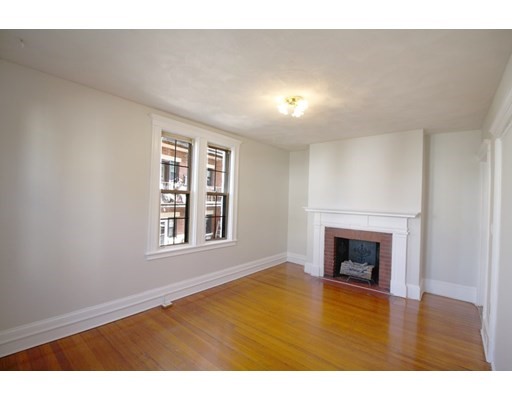 2 bed, 1 bath apartment for rent at 120 Glenville Ave Unit 2, Allston — photo 2 of 19