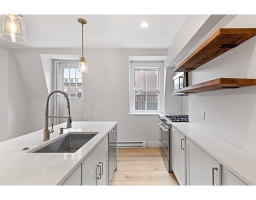 2 bed, 2 bath apartment for rent at 3 Mount Vernon Sq Unit 3, Beacon Hill — photo 37 of 38
