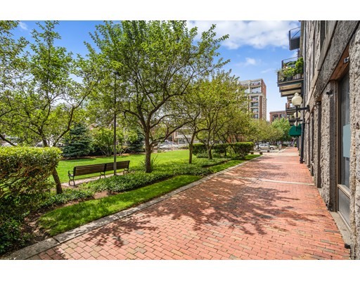 1 bed, 2 bath apartment for rent at 28 Atlantic Ave Unit 319, Waterfront — photo 2 of 11