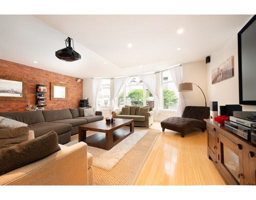 2 bed, 2 bath apartment for rent at 671 673 Boylston St Unit 2, Back Bay — photo 33 of 35