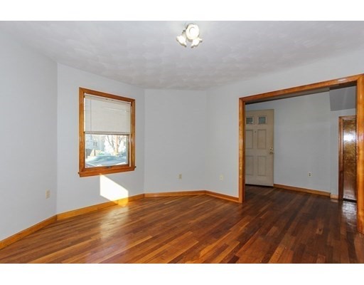 3 bed, 1 bath apartment for rent at 43 Gordon Ave Unit 1, Medford — photo 20 of 28