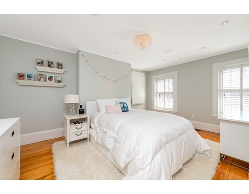 5 bed, 3.5 bath apartment for rent at 340 Marlborough St Unit 0, Back Bay — photo 25 of 40