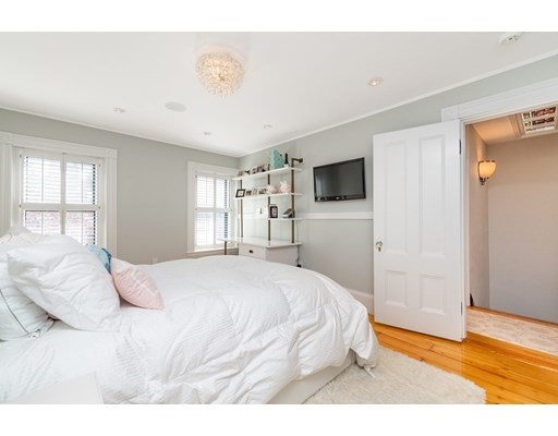 5 bed, 3.5 bath apartment for rent at 340 Marlborough St Unit 0, Back Bay — photo 26 of 40