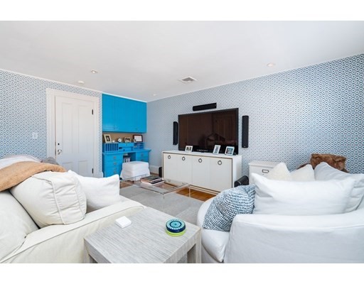 5 bed, 3.5 bath apartment for rent at 340 Marlborough St Unit 0, Back Bay — photo 27 of 40