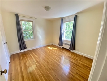 4 bed, 2.5 bath apartment for rent at 307 Russett Rd Unit 1, Chestnut Hill — photo 14 of 16
