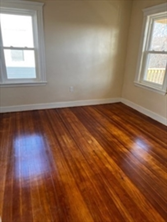 3 bed, 1 bath apartment for rent at 3952 Washington St Unit 3, Roslindale — photo 9 of 11